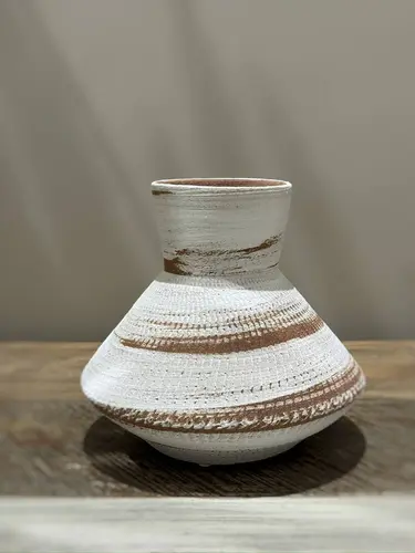 Керамическая дизайнерская ваза X-VASE-V25