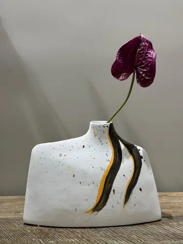 Керамическая дизайнерская ваза X-VASE-V27
